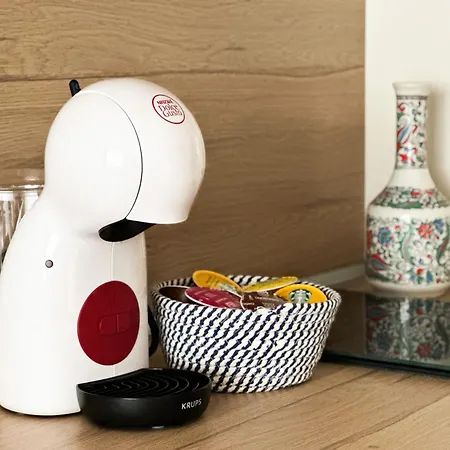 Sunny With Balcony By Flat Mаnager 索菲亞