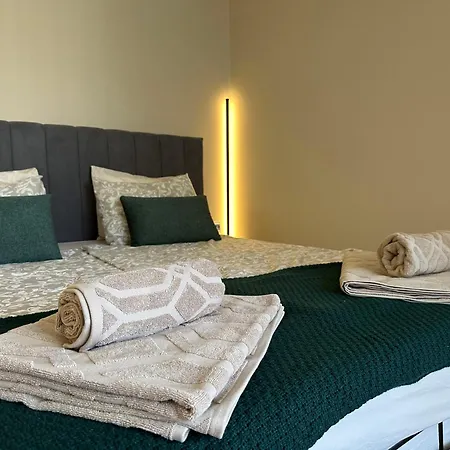 Sunny With Balcony By Flat Mаnager